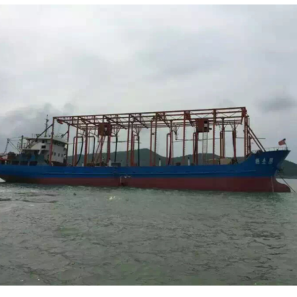 立式泥沙泵與臥式泥沙泵組合卸沙船