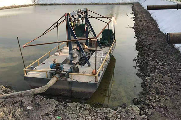 遠洋牌潛水抽沙泵現場施工樣圖